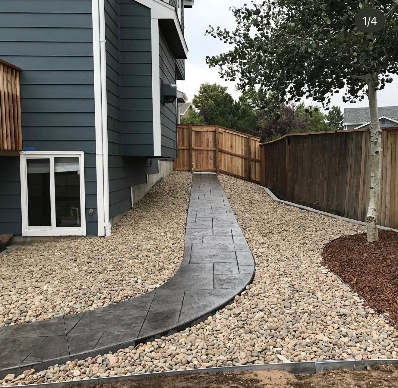 Finished residential concrete driveway